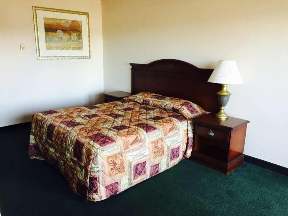 Summer Wind Budget Motel Newport Exterior foto